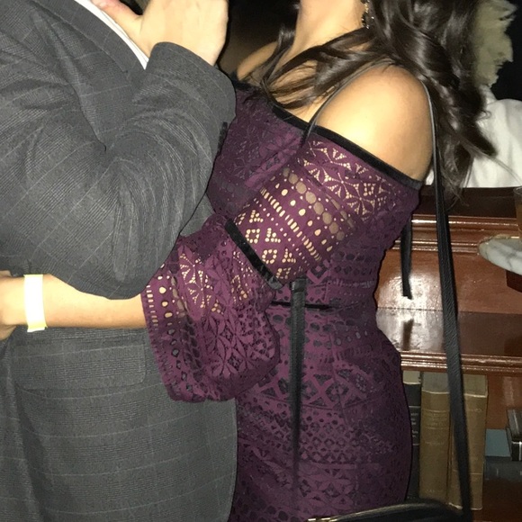 Off the shoulder mini dresses. - Picture 5 of 8